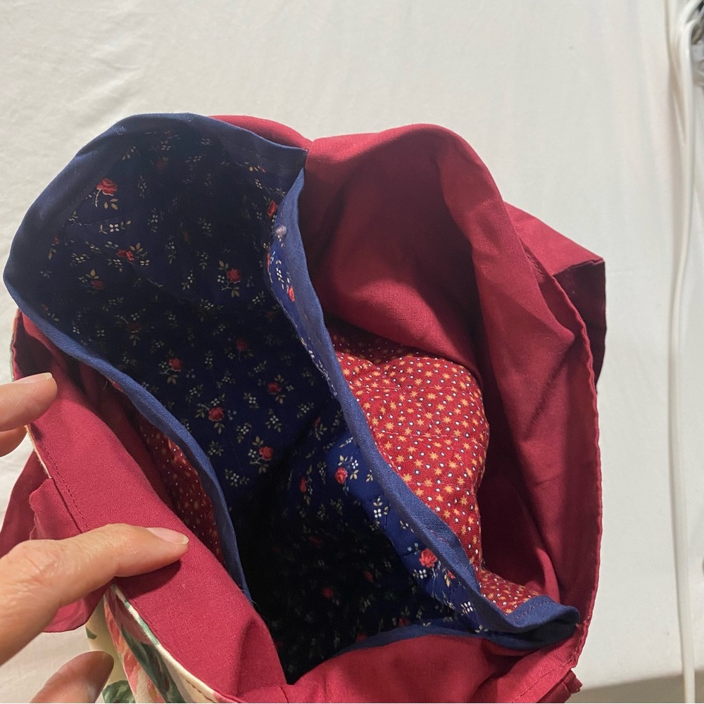 Floral Canvas Tote with Red and Pink Design - Picture 8 of 9
